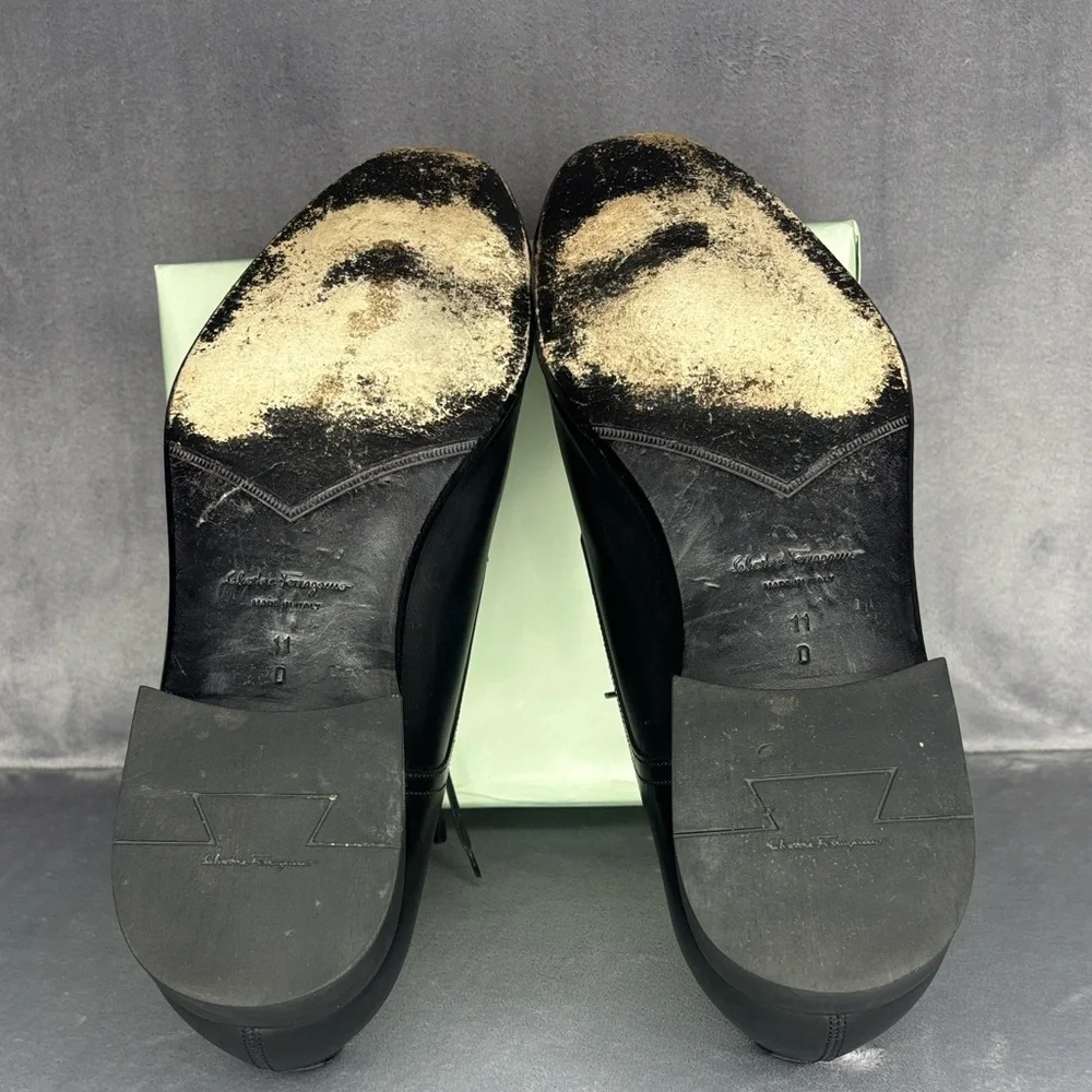Salvatore Ferragamo Black Oxford Shoes Timeless Elegance Size: 11D
